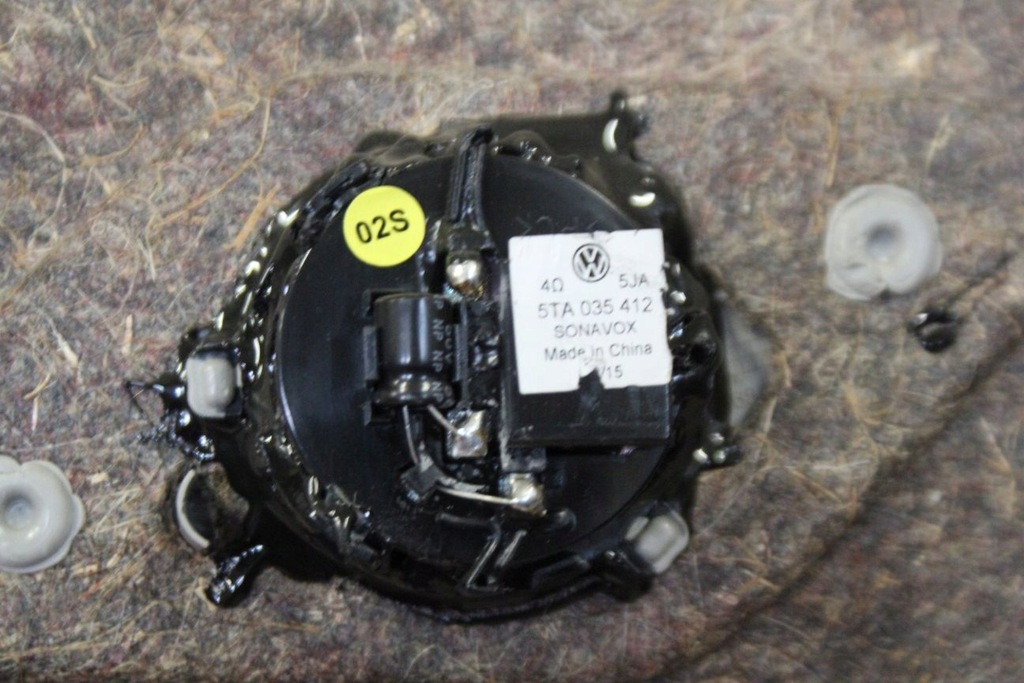 фото №7, Обшивка оббивка двері правий задня vw touran