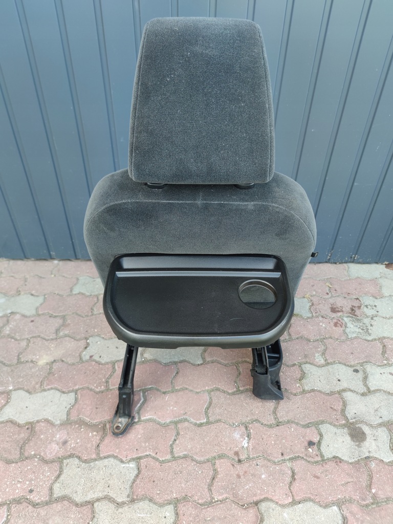 фото №8, Сидіння pasazeraprawy перед ford c-max mk1