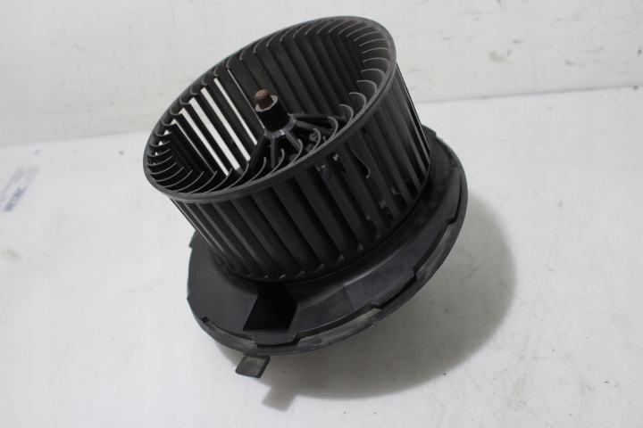 фото №3, Воздуходувка обдув audi a3 8p lift