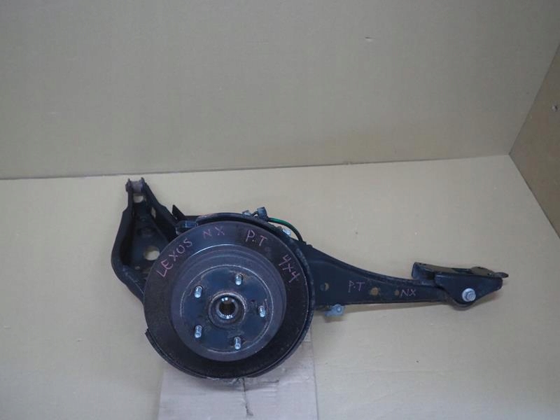 фото №1, Поворотний кулак ступиця правий задня задня 4x4 lexus nx