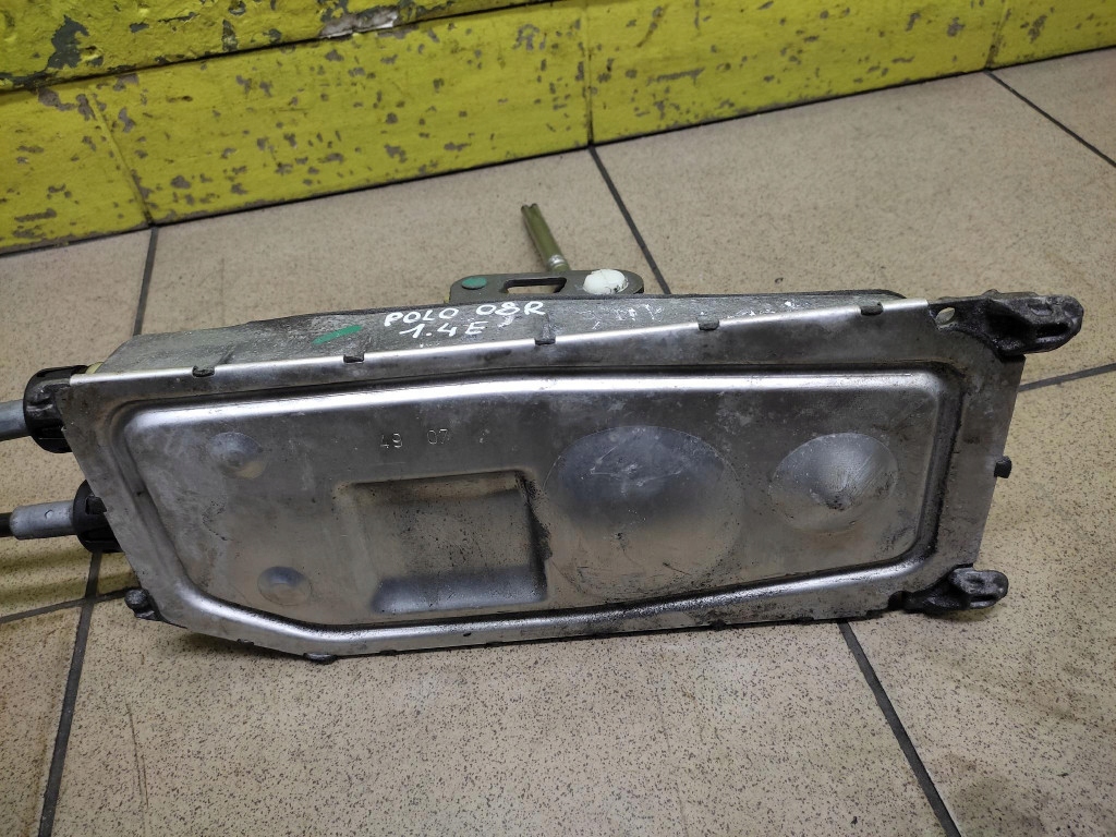 фото №9, Vw polo iv домкрат тросы переключения передач 6q0711061e