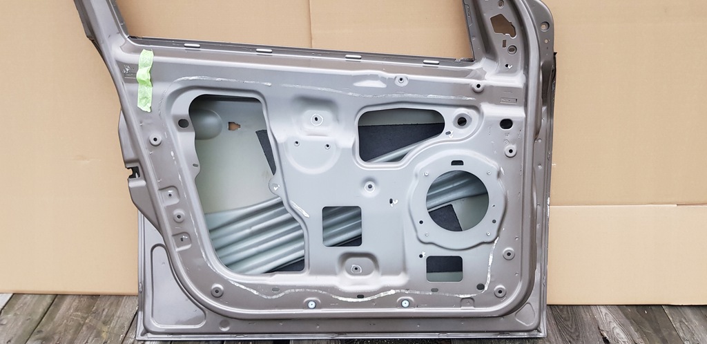 фото №12, Lancia delta 3 двері ліва передні. молдинг. 2008-14