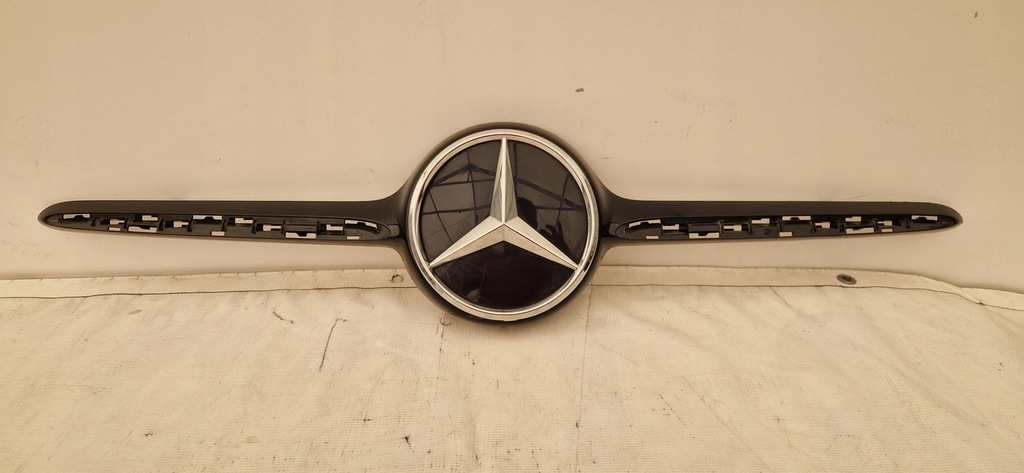 фото №1, Mercedes a-klasa 177 решётка радиатора решётка радиатора