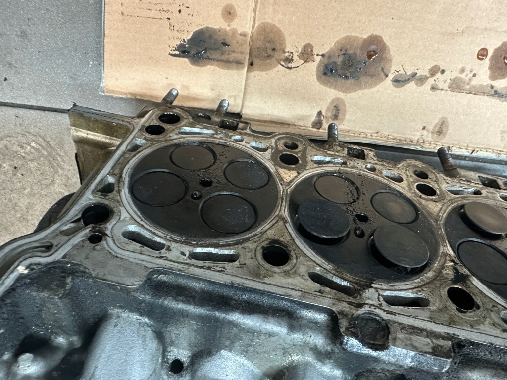 Головка комплектная ładna правая audi a8 d3 4.2 tdi bvn 0574p Оригинал