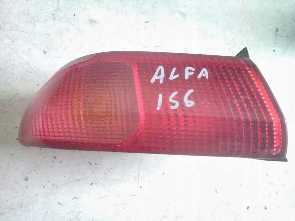 фото №1, 97- kombi лампа задняя левая 60620137 alfa romeo 156