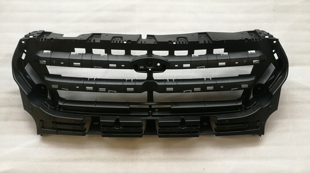 фото №1, Ford escape 17 кронштейн внутреннее решётка решётка радиатора