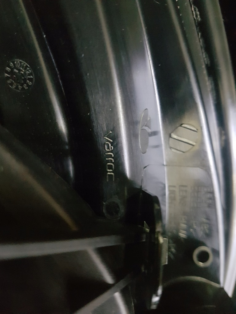 фото №8, Peugeot 208 lift 15-19 лампа права задня