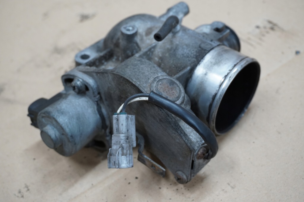 фото №5, Land cruiser 90 дроссельная заслонка 3,0 d4d