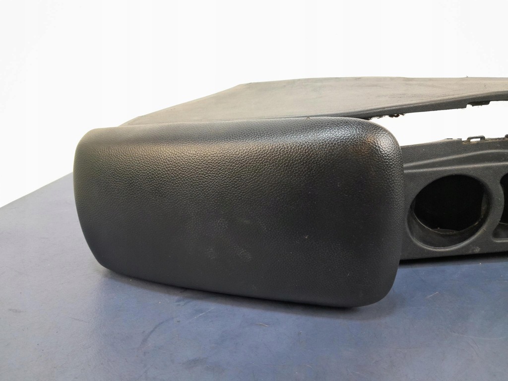 фото №10, Kia ceed i lift подлокотник туннель средний кожа