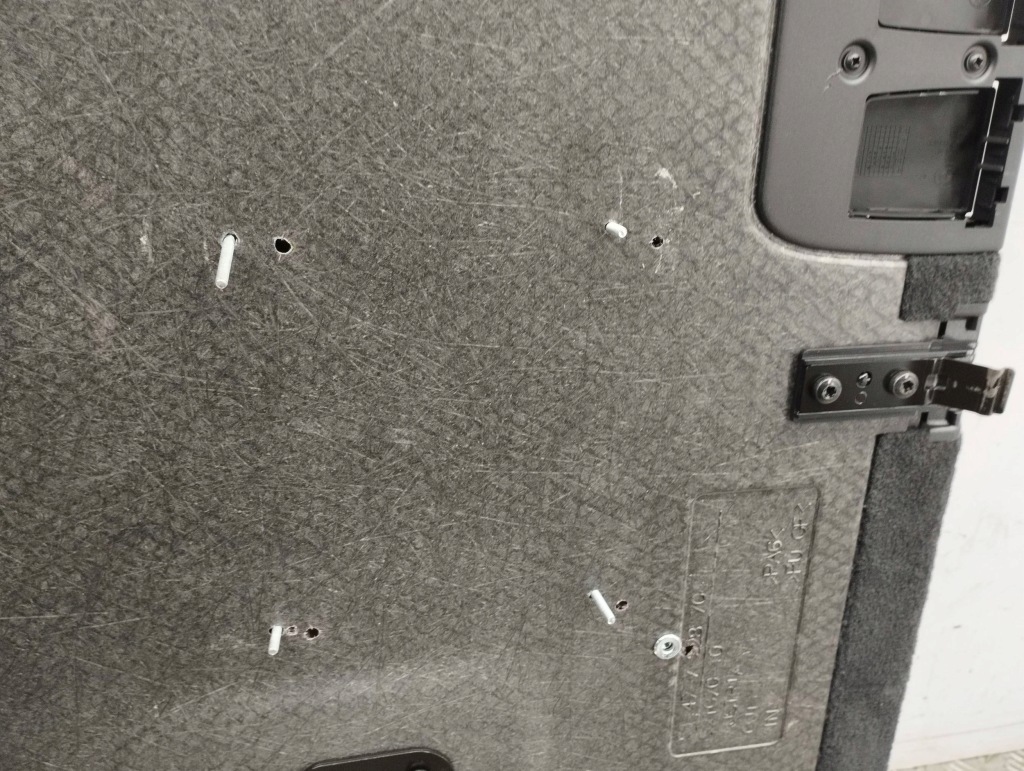 фото №9, Bmw 5 f10 f11 2012 обшивка багажника