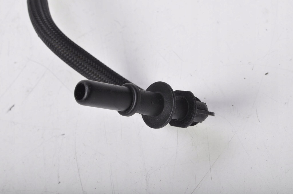 фото №4, Volvo s60 i v70 ii xc70 i трубка шланг топлива