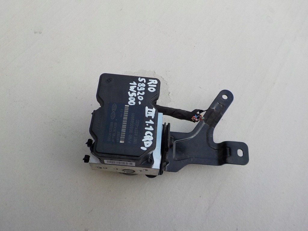 фото №1, Насос abs kia rio iii 58920-1w500