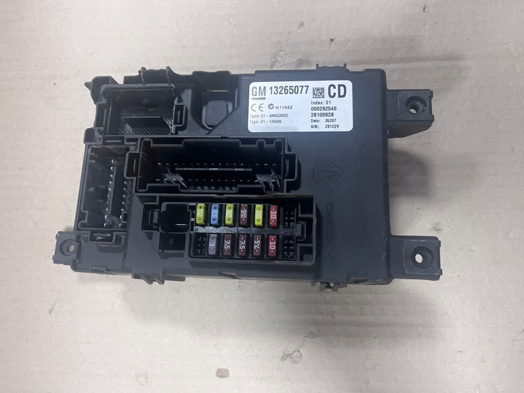 фото №1, Corsa d коробка запобіжників bsi 13265077