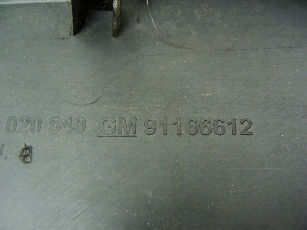 фото №8, Opel vivaro a жабо верхний пластиковый europa