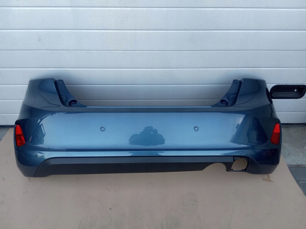 фото №1, Ford fiesta mk8 2017-23r.- бампер задня 4xpdc kpl.