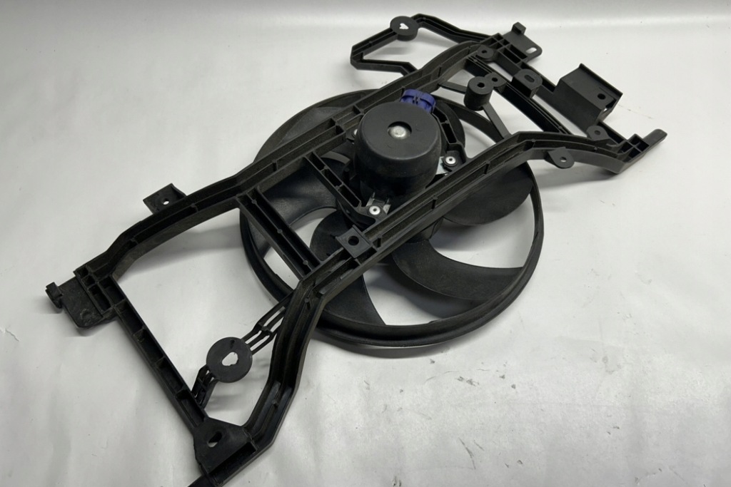 Купити Вентилятор радіатора renault clio iv bh_ 214810048r 1.2l бензиновий 54kw