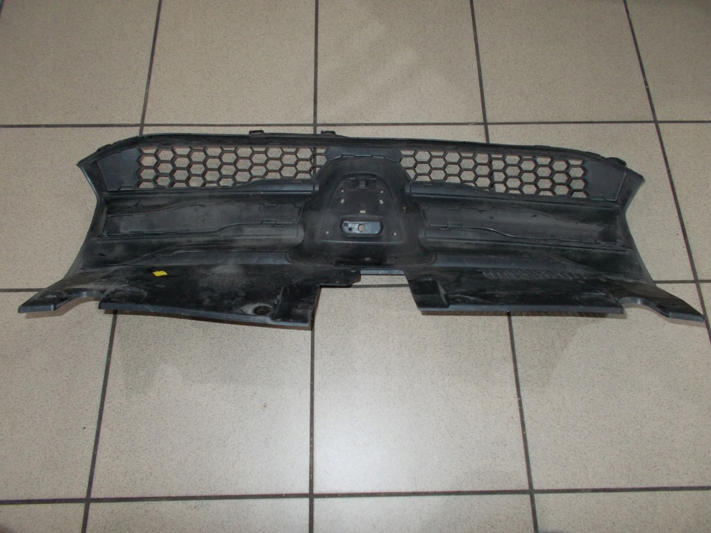 фото №2, Решётка радиатора dacia sandero logan ii 12- 623107634r