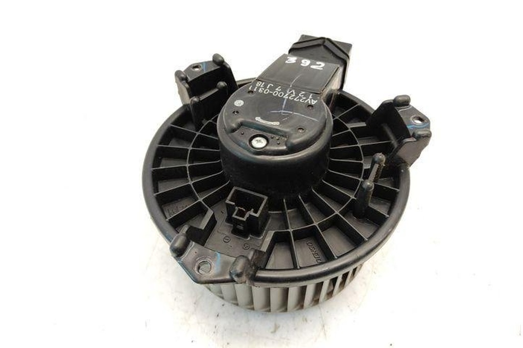 фото №7, Обігрівач suzuki sx4 sedan gy av2727000311 1.91l бензиновий 107kw 2008