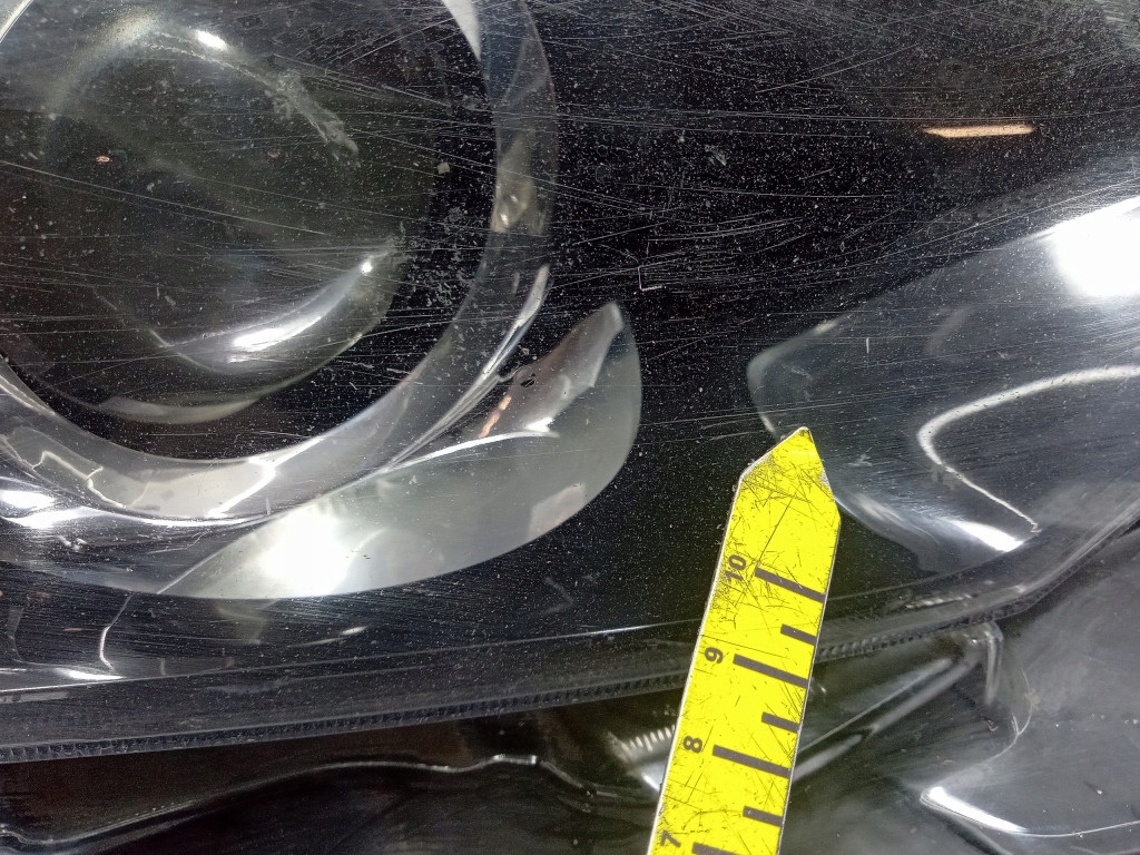 Купить Toyota auris 2 рестайлинг  фара правый передний фара перед led 81110-02k30