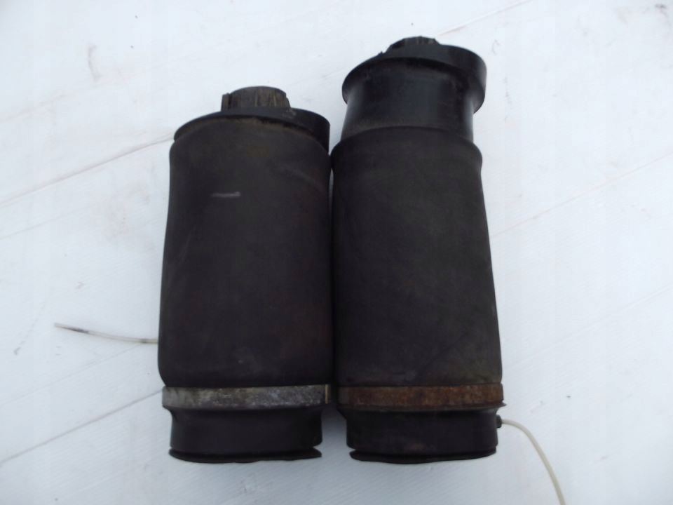 фото №1, Подушка пневмоподушка правый задняя mercedes w251 r klasa