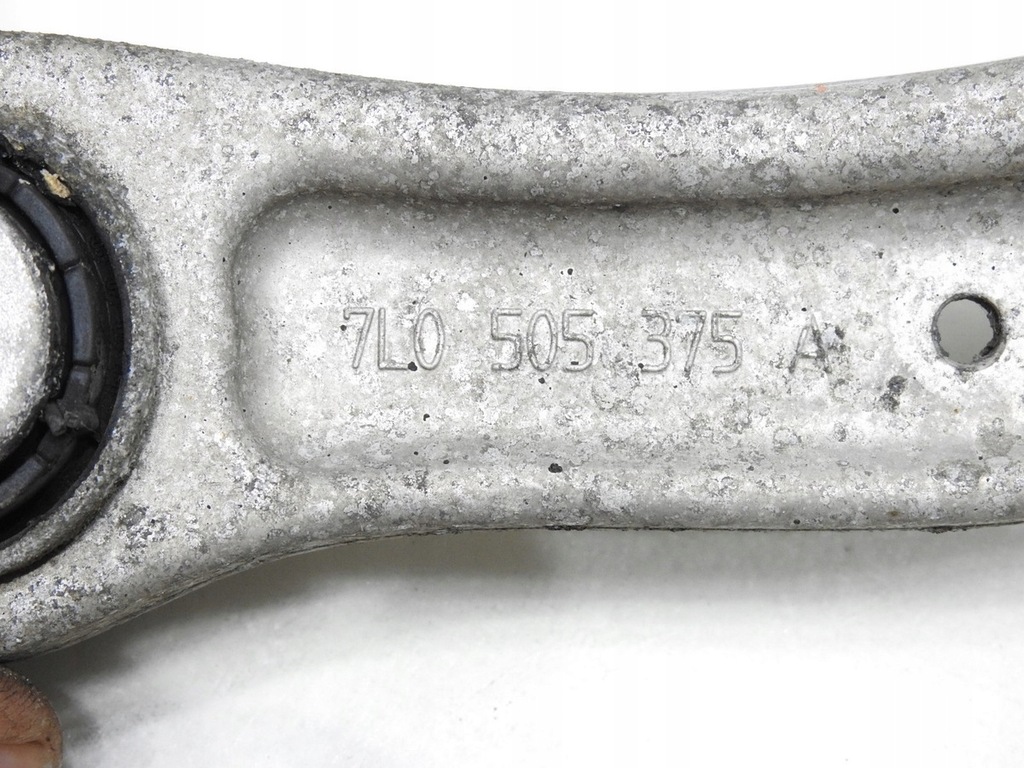 фото №9, Volkswagen оригинальный номер 7l0505375a рычаг