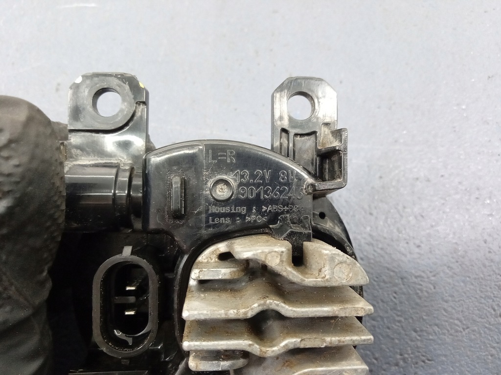 фото №5, Ford ranger v lift протитуманна фара led drl jb3b-15201-ac