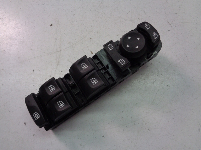 фото №1, Панель окон левый перед renault scenic iii megane iii