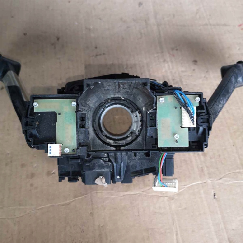 фото №4, Переключатель комбинированный рычаг volkswagen оригинальный номер 5q0953507gd