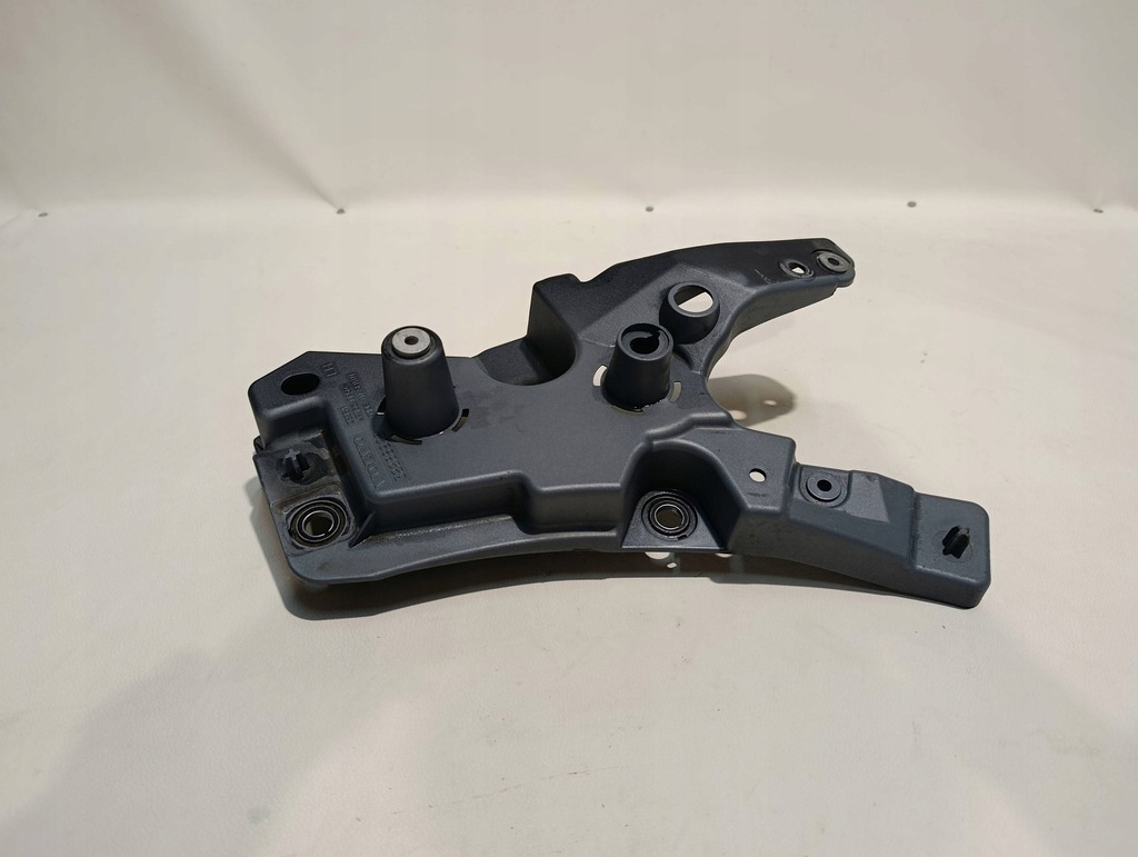 фото №1, Кронштейн крыла левая перед volvo xc60 ii 32288928