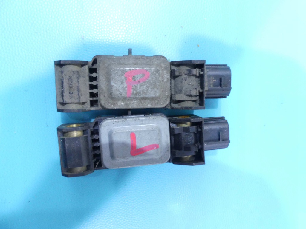 фото №15, Подушка водія кліпси шторки безпеки primera p12