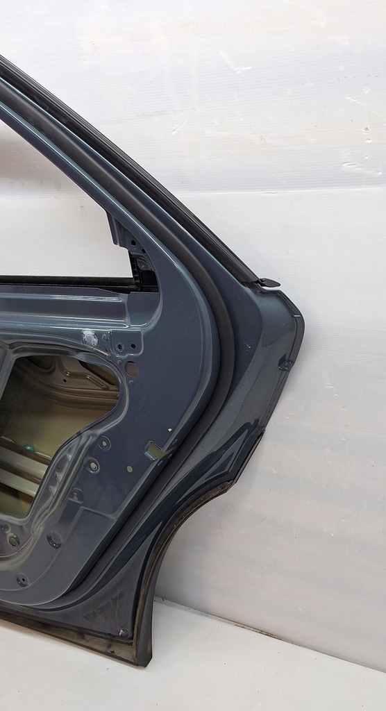 фото №8, Hyundai ioniq 5 v двері праве задні задня правий задня молдинг