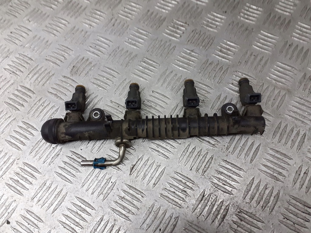 фото №1, Молдинг впрыскная opel corsa c 1.2 0280151076