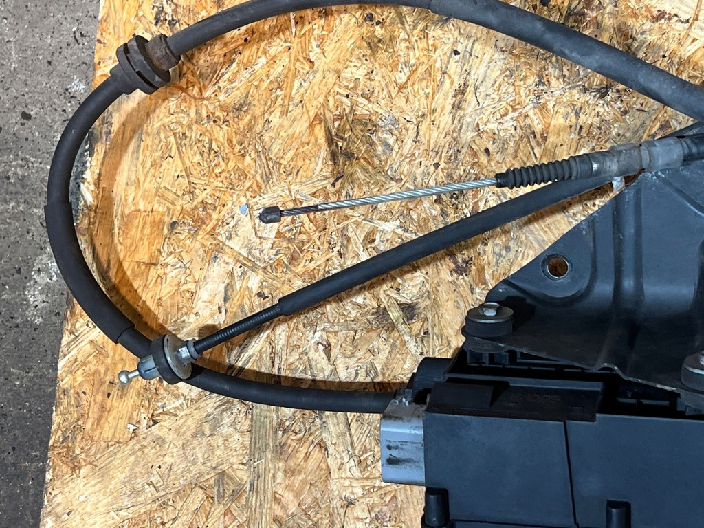 фото №6, Bmw x6 e71 механізм гальма ручного 6788968 скло доставка безкоштовно