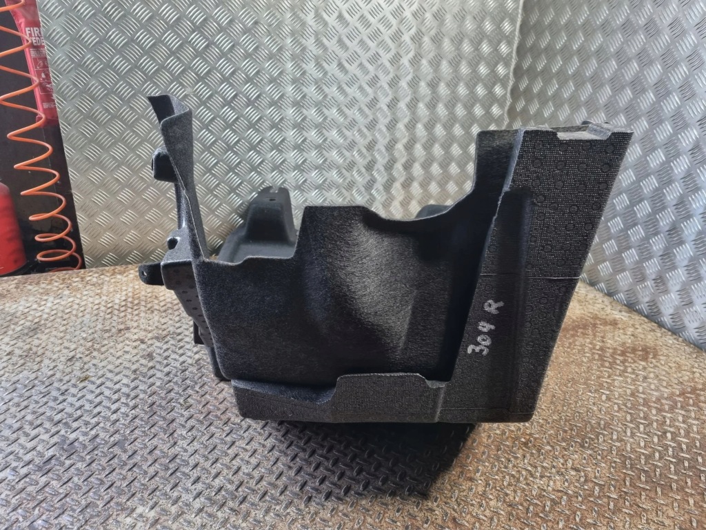 2023 tesla model y обшивка напольная передняя p155778800d Недорого