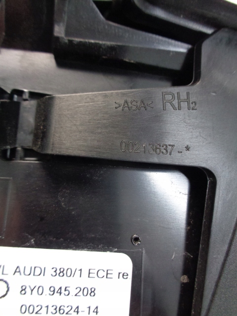 фото №5, Лампа правый задняя audi a3 8y hb 2023 rok