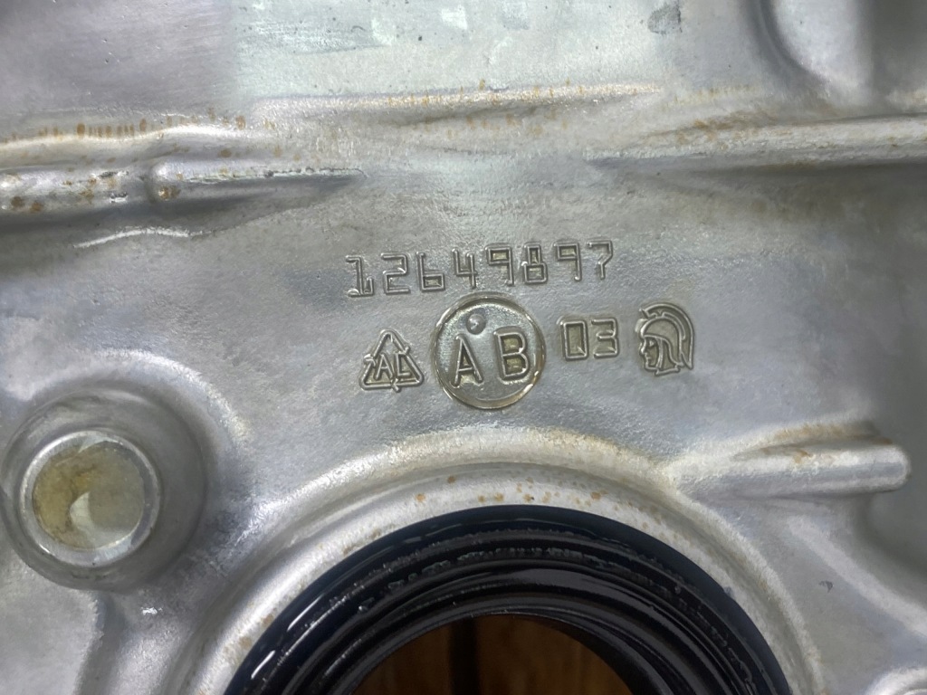 Крышка клапанов chevrolet camaro 2016+ америка Недорого