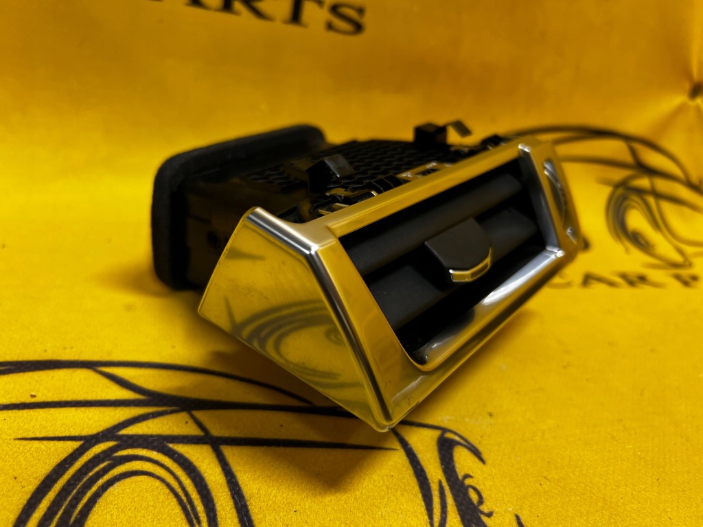 фото №3, Ліва решітка обдув lr discovery v l550 lift