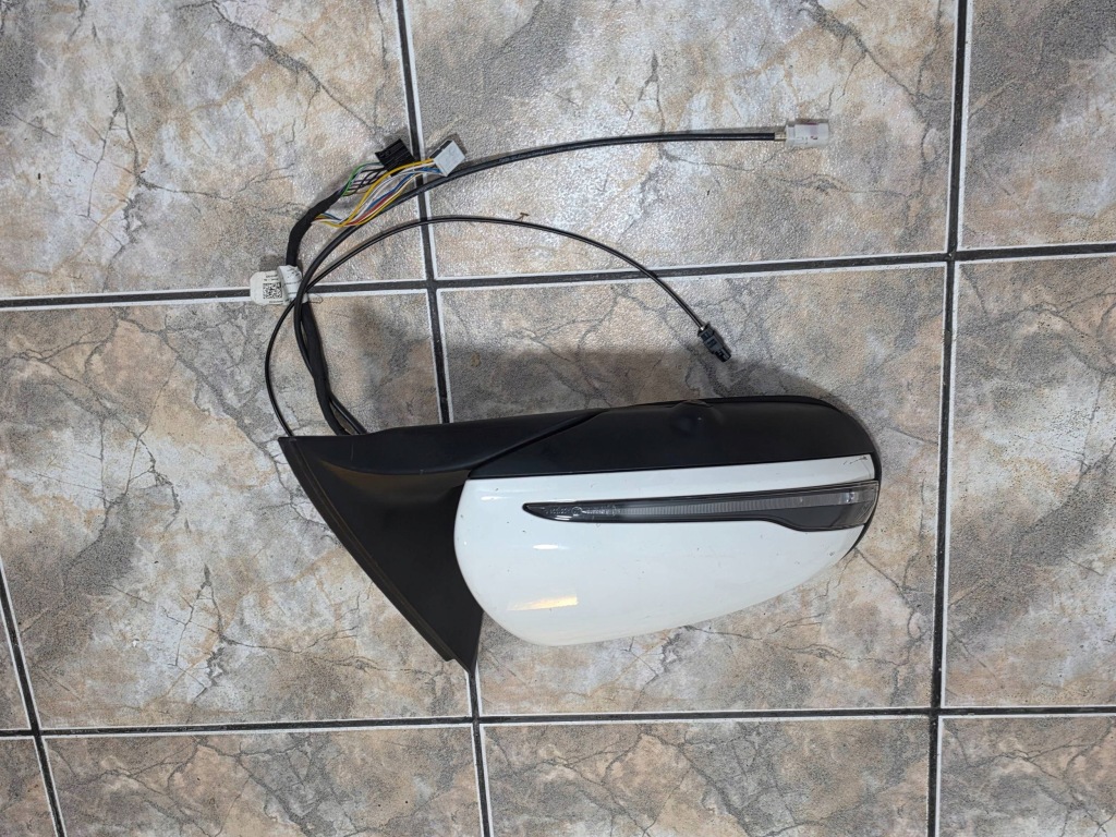 Glc c253 glc купе дзеркало асистент камера lifting 8+8+1+1 в Україні