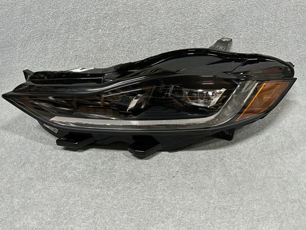 фото №1, Лампа jaguar xe x760 lift full led mid usa ameryka