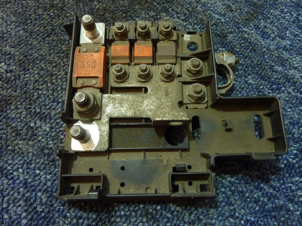 фото №1, Предохранитель аккумулятор alfa romeo gt 2003-2010r.