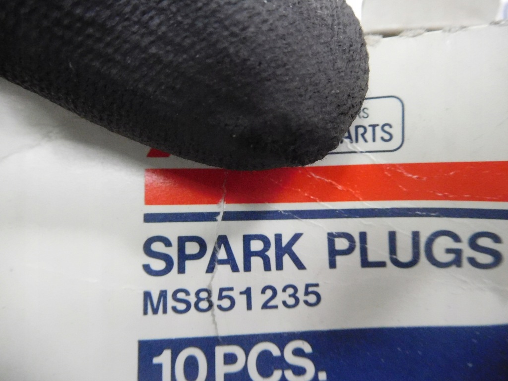 фото №6, Свічка запалювання mitsubishi pajero i l300 оригінальний номер ms851235