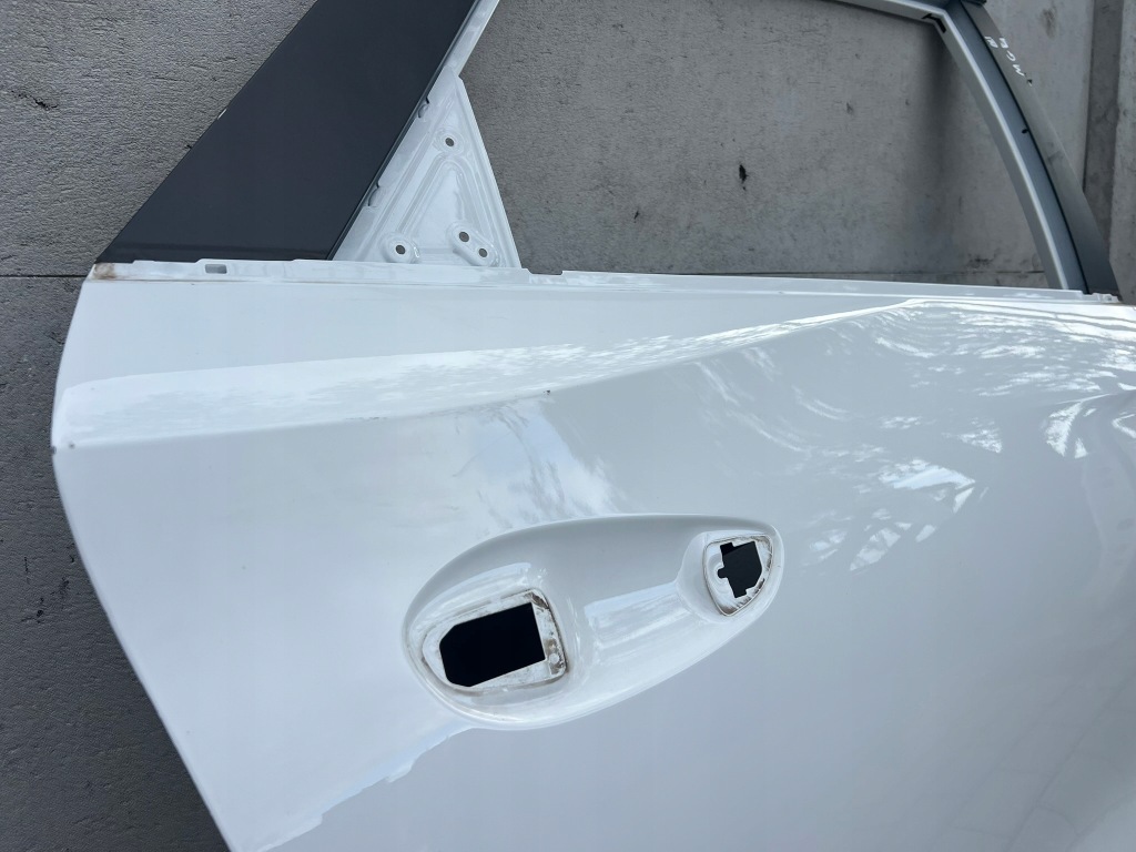 Двері mg mg4 ev задні праве задній правий Недорого