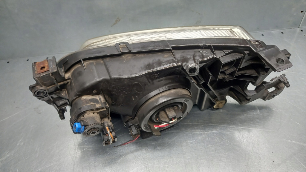 фото №7, Фара правый mazda demio 03r 1.5b hb