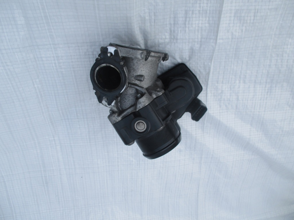 фото №1, Дроссельная заслонка citroen peugeot ford 2.0 hdi tdci