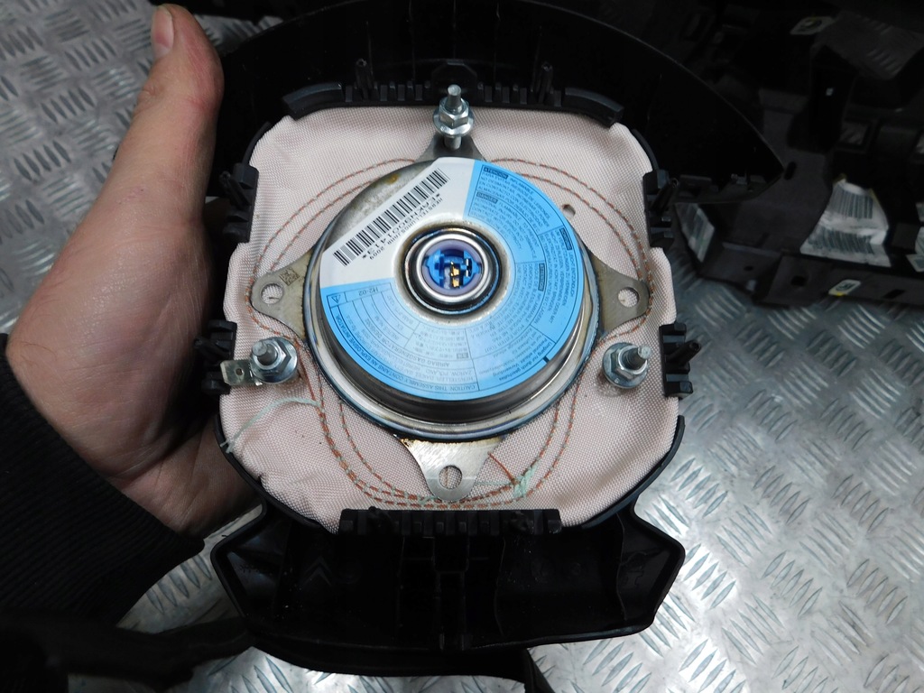 фото №7, Приборная панель консоль подушка безопасности citroen c5 iii 08-