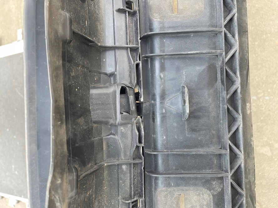 фото №6, Bmw x1 f48 жалюзі інтеркулер решітки радіатора решітка радіатора абсорбер