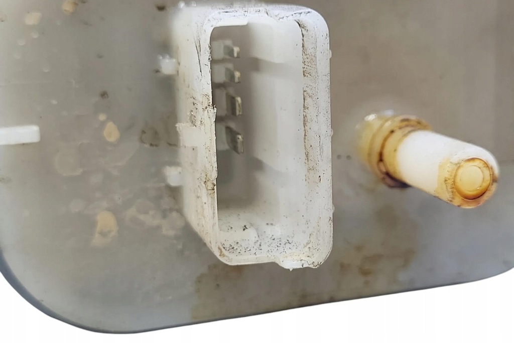 фото №7, Бачок рідина зчеплення citroën c5 ii break re_ 9681917180 2.0l дизель