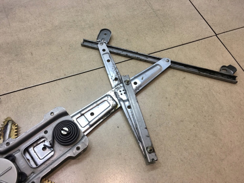 фото №8, Подъемник стекло правый перед legacy iii