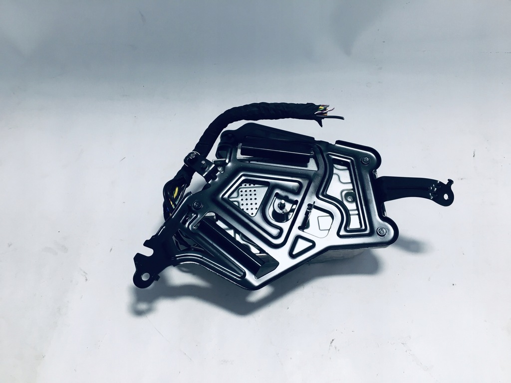 фото №5, Модуль аудио усилитель bmw 1 f40 r35a2d55301