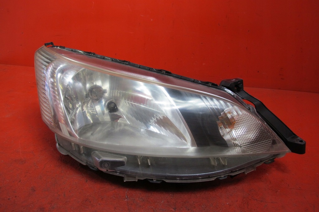 фото №1, Nissan nv200 evalia фара лампа перед правая